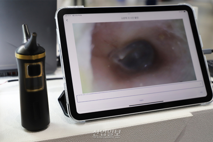 ‘AI 스마트 체온계’ 등장…귓속 사진만으로 중이염 진단