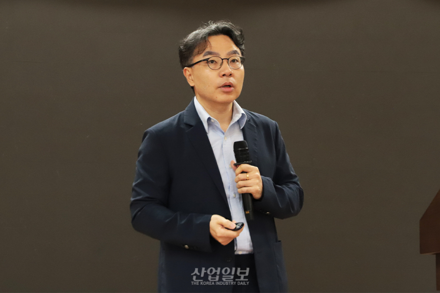 컨베이어 밸트서 피지컬 AI로, 제조업 패러다임 전환