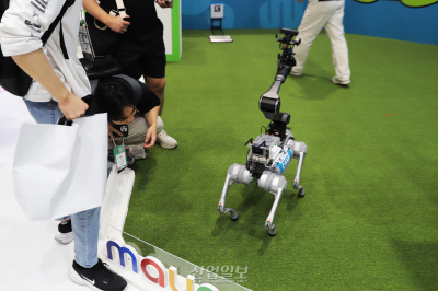 스마트라이프위크에 ‘AI 로봇 촬영감독’ 등장