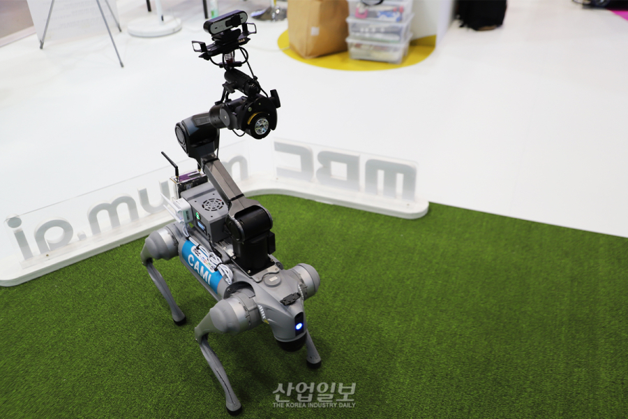 스마트라이프위크에 ‘AI 로봇 촬영감독’ 등장