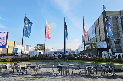 [독일 K 2025 현장]‘플라스틱의 역습’… ‘친환경·스마트’ 옷 입고 미래 산업으로 귀환