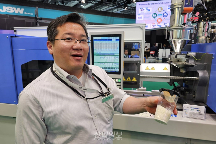 [독일 K 2025 현장] JSW그룹, 전동화·다층 성형·순환경제 기술로 플라스틱 산업 지향점 제시