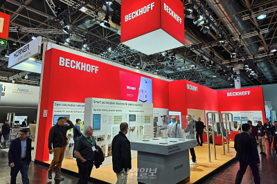 [독일 K 2025 현장] 백호프, 머신러닝 솔루션으로 스마트 제조 혁신 가속