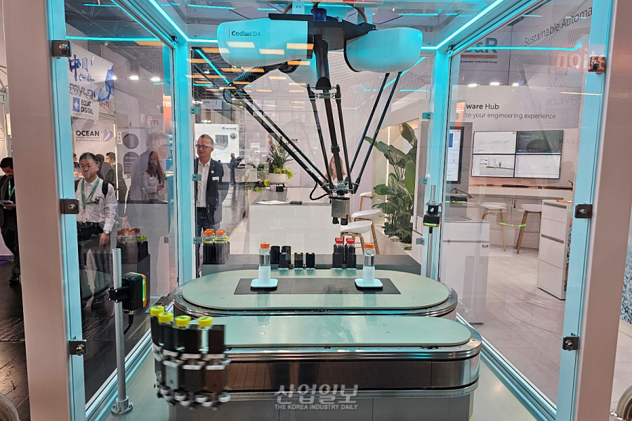 [독일 K 2025 현장] B&R, AI·로보틱스·모션 제어 융합…생산 자동화 지속가능성↑
