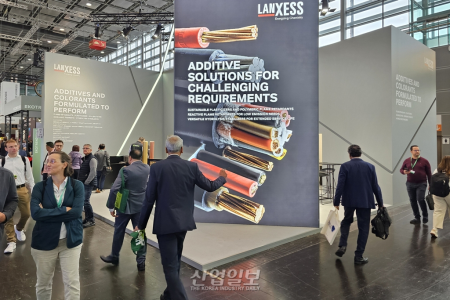 [K 2025 현장] 랑세스(LANXESS), '지속가능 첨가제' 총망라... 플라스틱 순환 경제 정조준