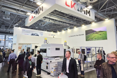 [K 2025] 中 LKIMM, '6초에 1개'… 0.55mm 초박형 컵 고속 사출 시연