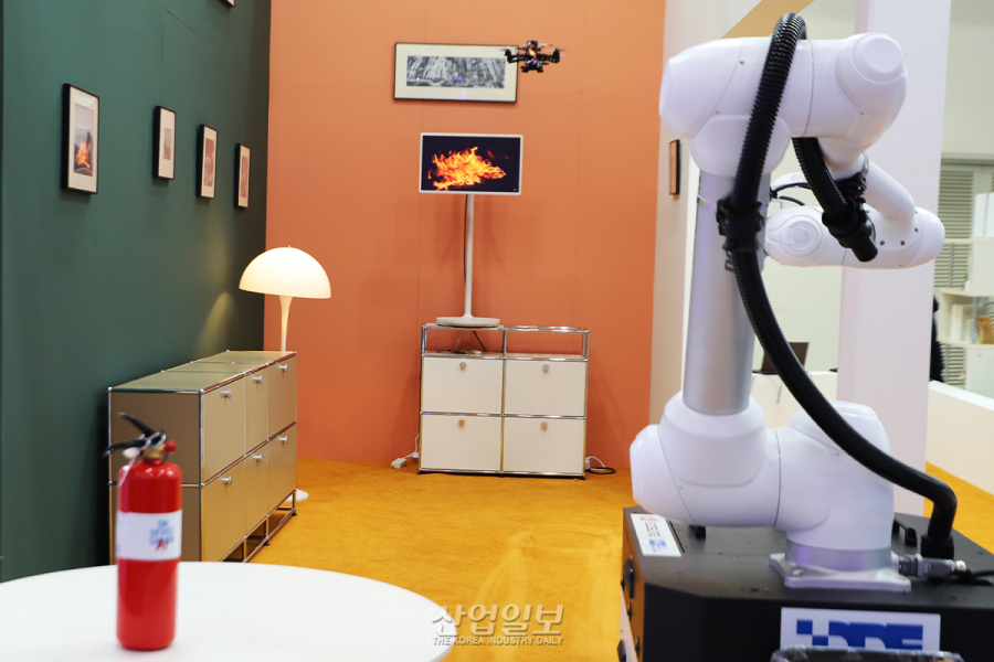 고성엔지니어링, 드론·로봇 화재 진압 시나리오 시연