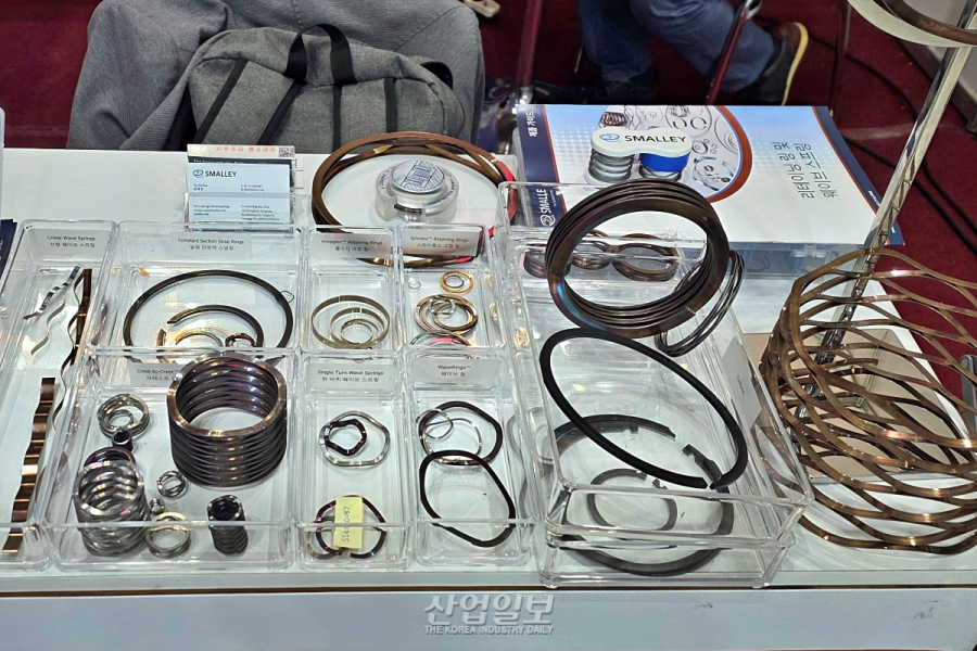 Smalley, 웨이브 스프링으로 초박형·고정밀 스프링 기술 경쟁력 강화