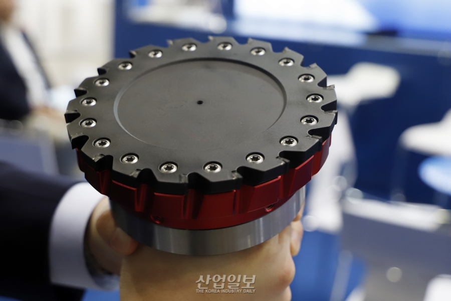 데카메탈, 블레이드 교체형 PCD 페이스밀링커터로 기술 혁신 선도