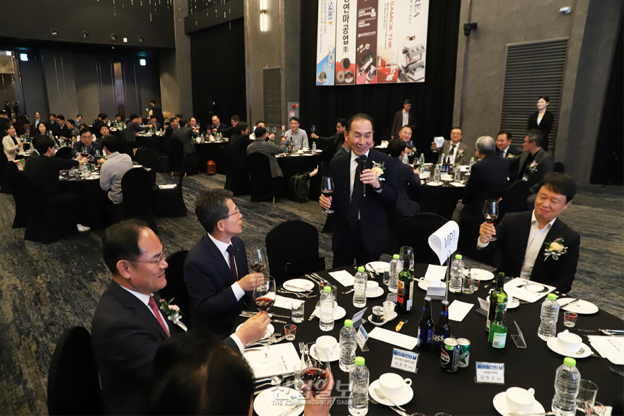 ‘제8회 베어링인의 날’, 베어링 산업 발전 이끈 유공자 한자리에…“돌아라, 베어링”