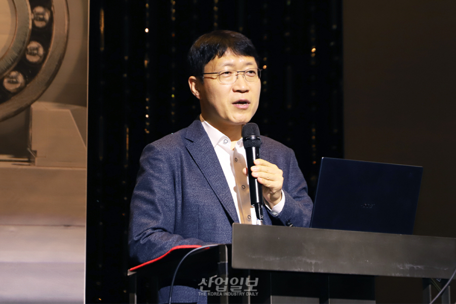 [AI 팩토리②] 제조 현장 들어온 AI…CNC 가공 최적화·베어링 예지보전 등 확산