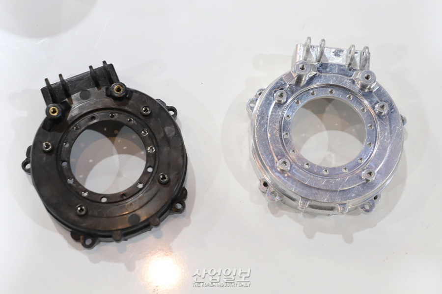 가볍고 단단한 ‘카본 SMC’로 알루미늄 대체