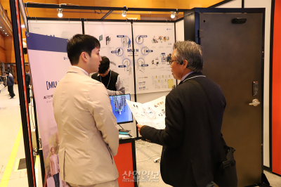 AI가 사용자 인식해 현관문 자동 개방