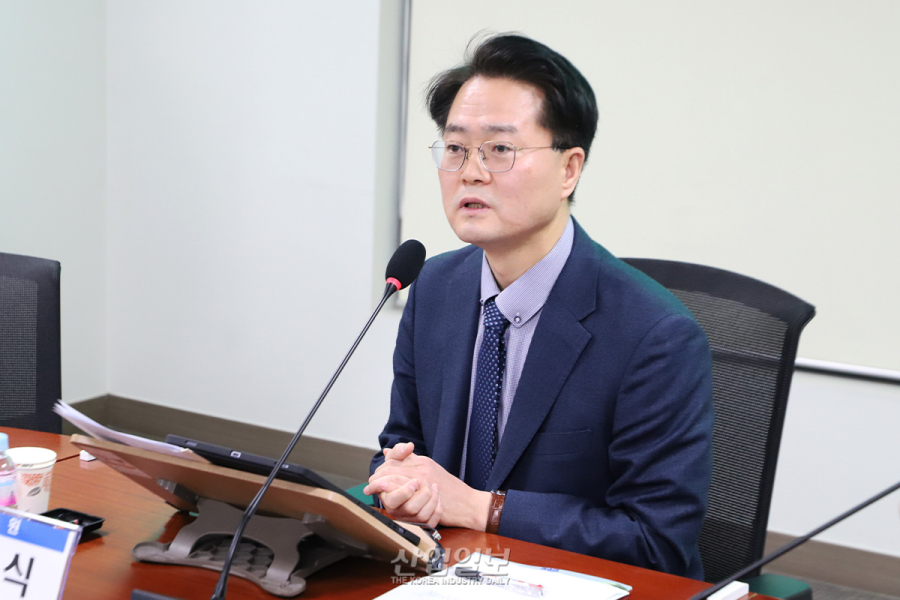 인천 해상풍력, 바다 위 구조물 넘어 산업전환·지역상생 동력 돼야