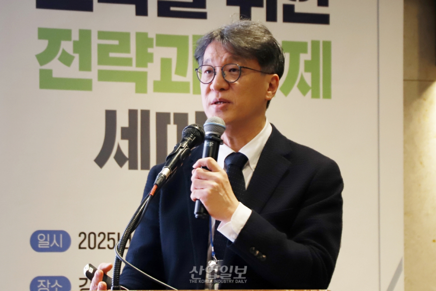 한국 주력산업, 공정 업그레이드로 탄소중립·중국과의 경쟁에서 우위 확보해야