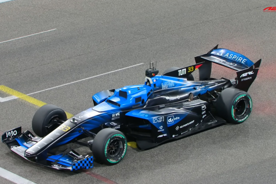 ‘사이버 포뮬러’, 현실이 되다…자율주행 경쟁 본격화