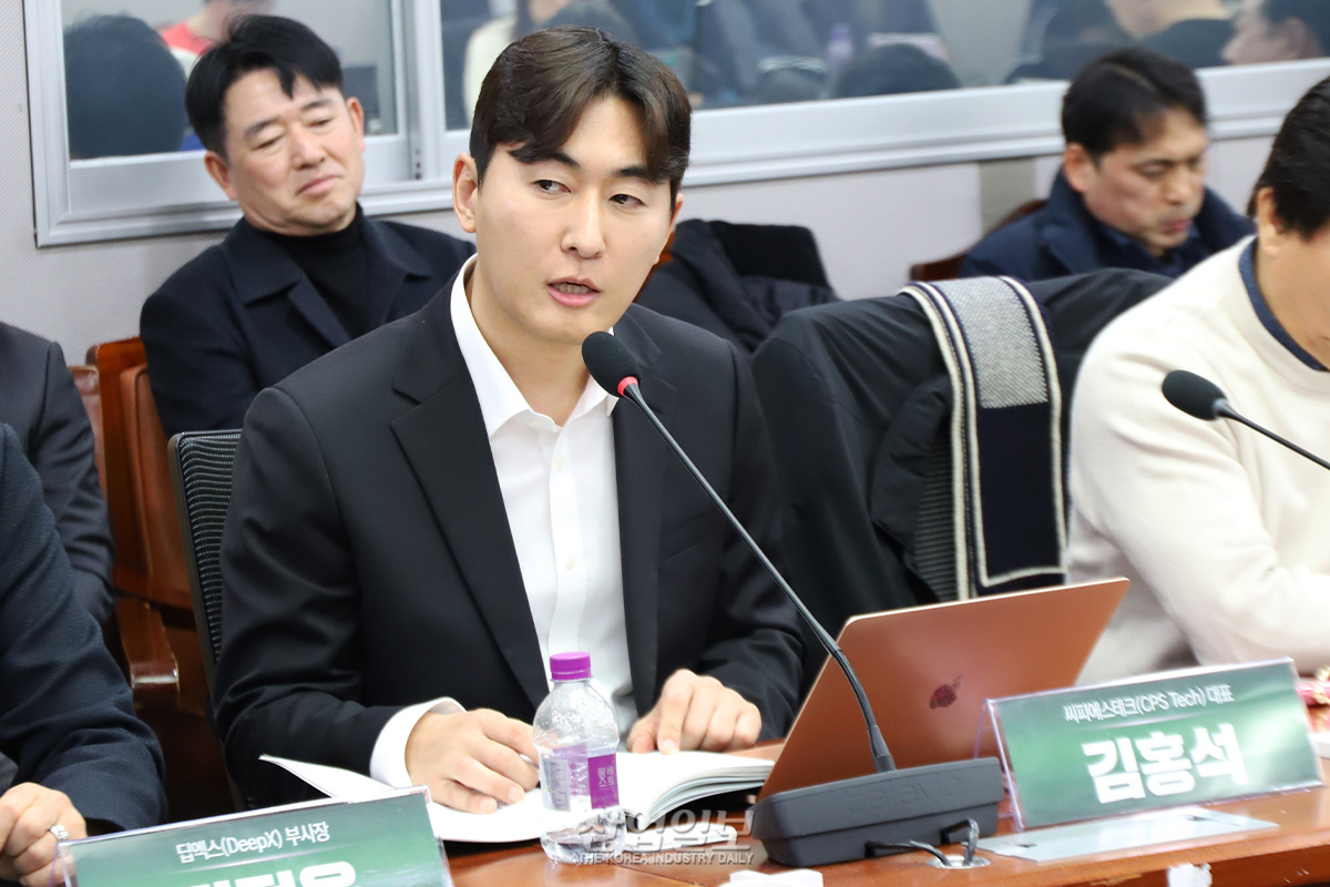 "AI, 산업 현장 내재화가 핵심" - 뉴스 썸네일 이미지
