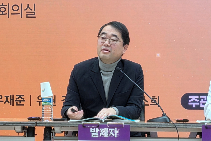 정년 60세 채운 근로자 17.3%… “65세 연장은 또 다른 양극화”