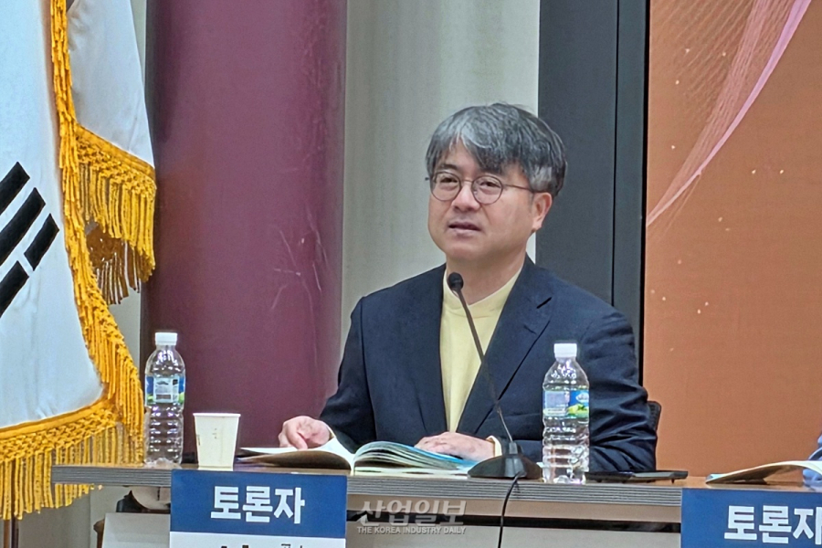 정년 60세 채운 근로자 17.3%… “65세 연장은 또 다른 양극화”