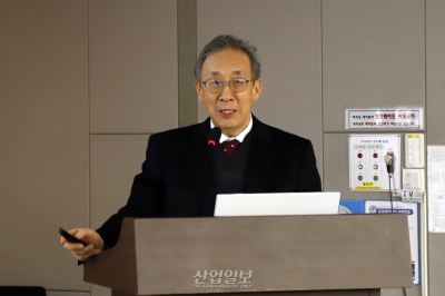 레이저 이용한 핵융합 기술로 새로운 에너지원 발굴해야