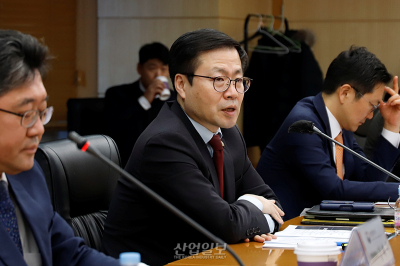 “K-수출, 2년 연속 7천억 달러 도전”… 산업부, 새해 통상 점검 착수