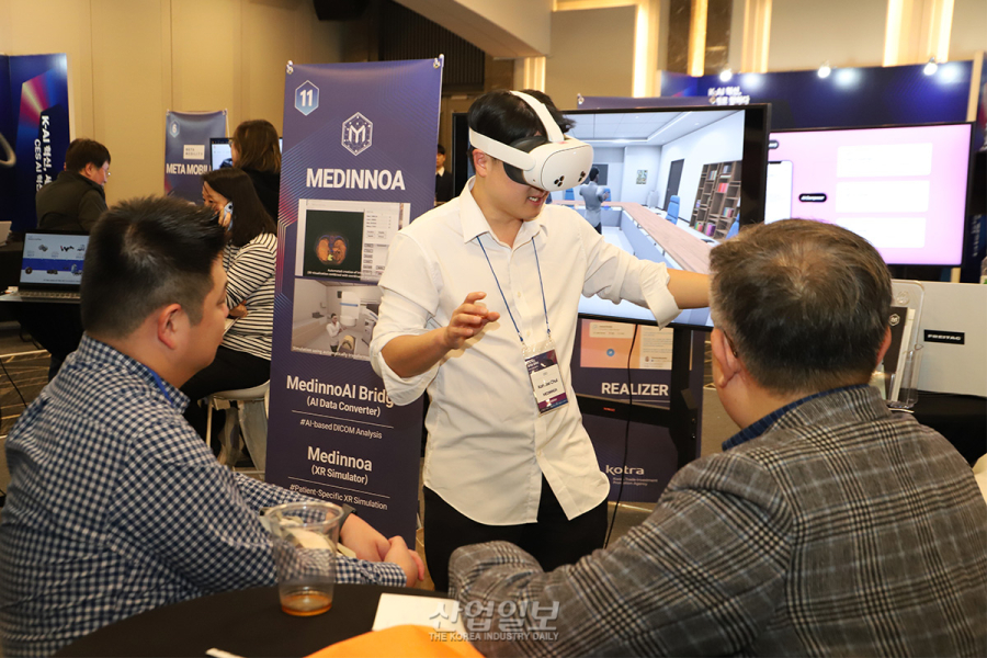 “혁신, 투자·시장·수출로 잇는다”…‘CES AI 혁신 플라자’ 개최