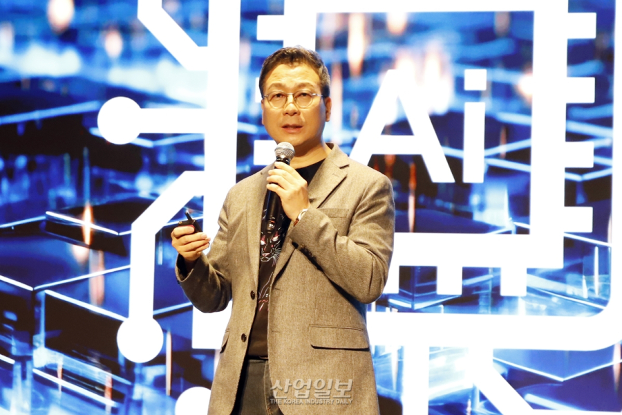 인텔, 인텔 코어 Ultra 시리즈 3로 AI PC 시장 정조준