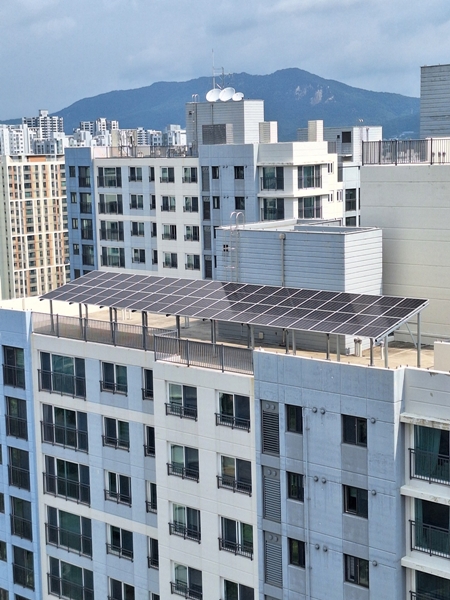 CTR에너지, 경기도 아파트 3곳에 태양광 발전소 준공… “年 6천만 원 아낀다”