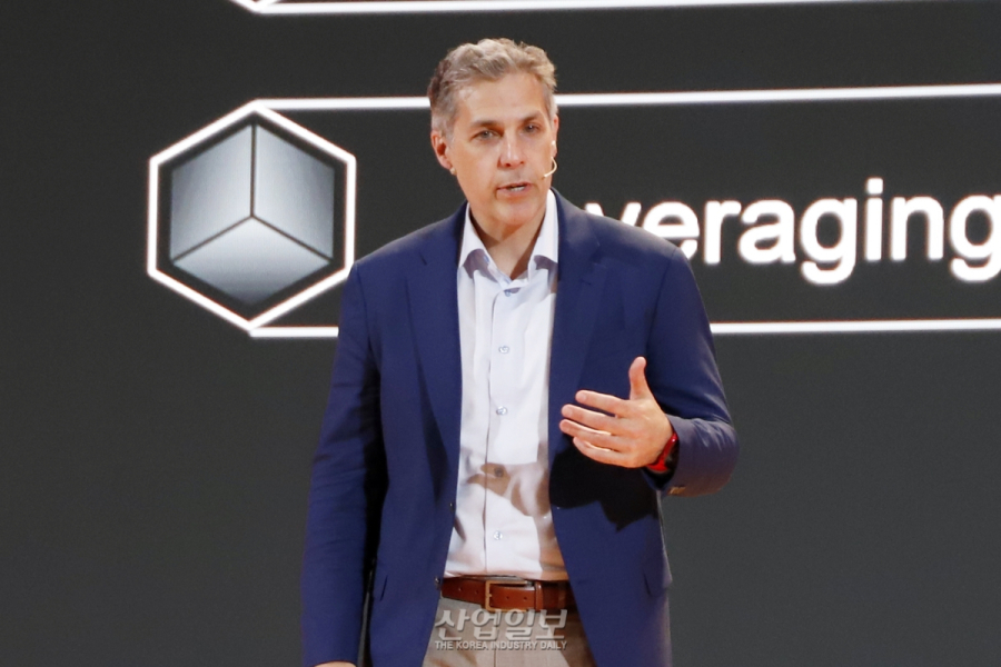 [Next Semiconductor ①]AI 반도체, 제조 인프라가 승부 가른다