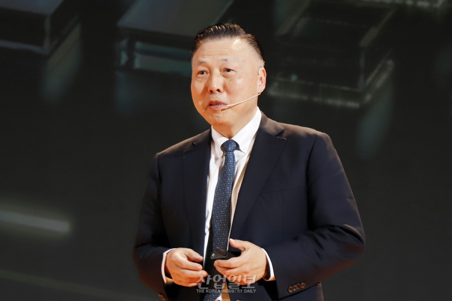 [Next Semiconductor ①]AI 반도체, 제조 인프라가 승부 가른다