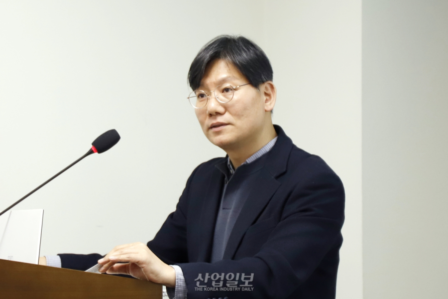 노동정책, ‘노동’과 ‘경제’ 분리하는 이분법적 사고 경계해야