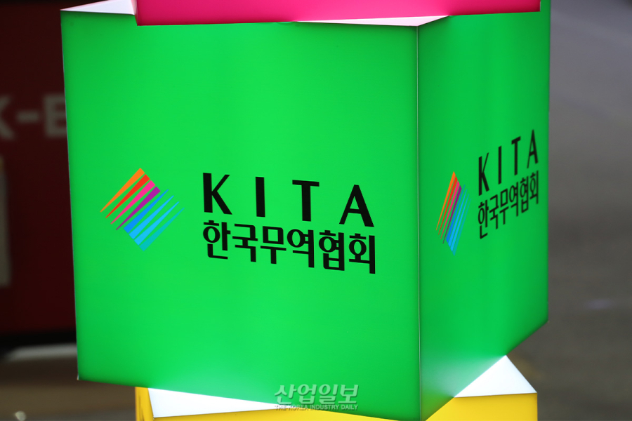 코엑스, 내년 60% 장기 폐쇄·리뉴얼 예고…전시업계 “사전 협의 없는 불통 행정”