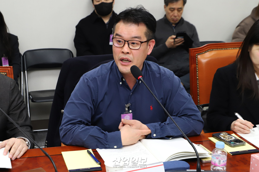 [산업을 바꾸는 AI②] 인프라 투자, 중소기업 매출로 이어져야