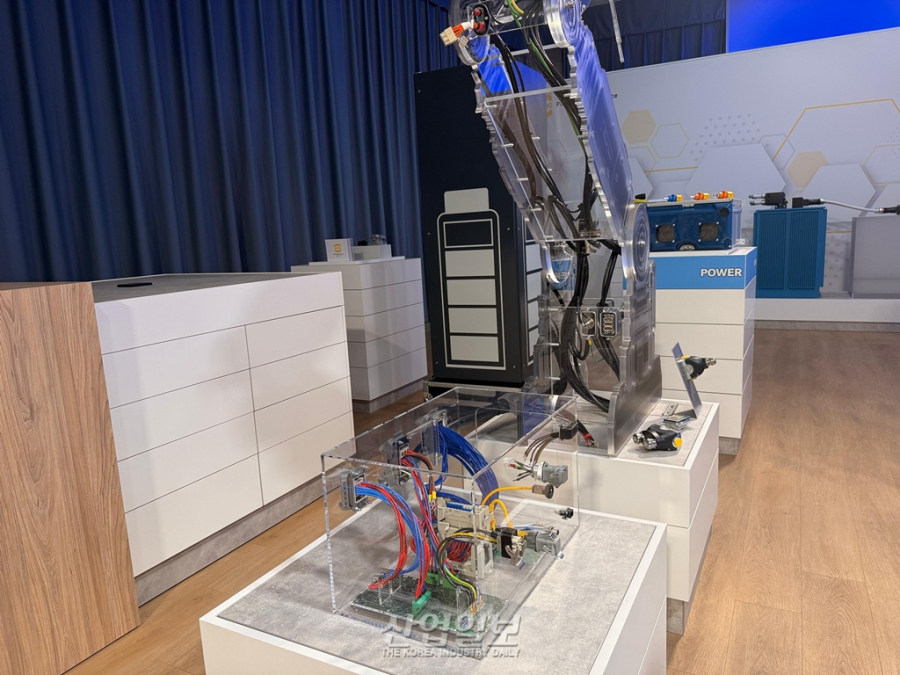 “연결은 부품이 아니라 ‘전략’이다”… 하팅, 에너지 전환의 ‘혈관’을 설계하다