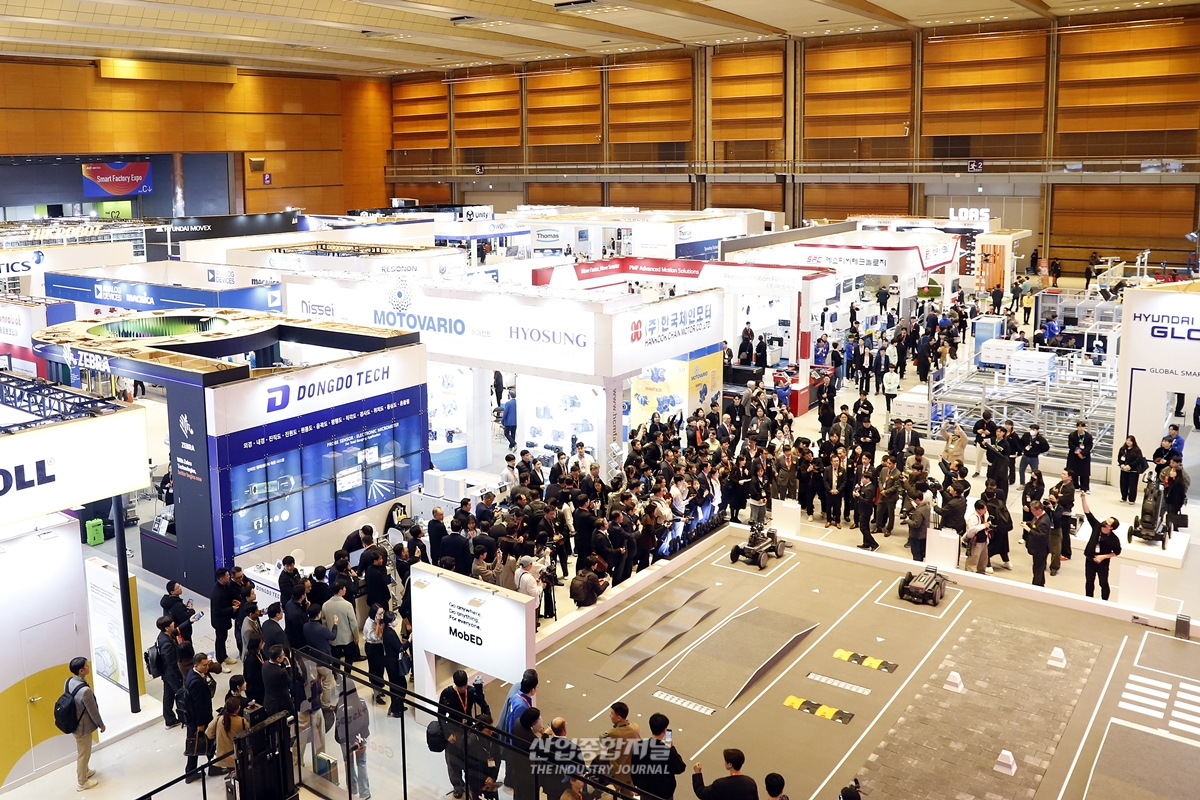 [포토뉴스] AW 2026, AI기반 자율제조 청사진 제시