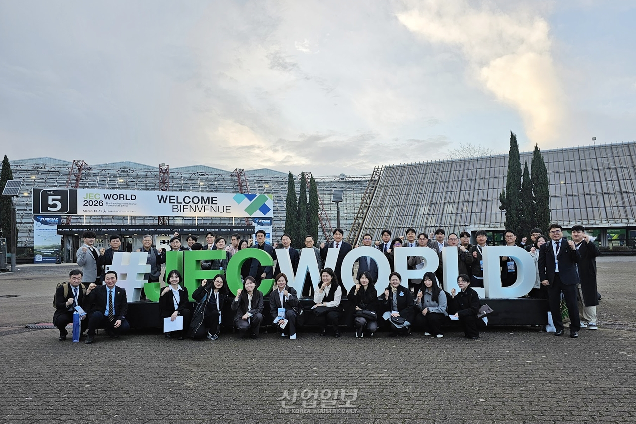 [JEC WORLD 2026] 한국탄소산업진흥원 글로벌 시장 영향력 확대 - 뉴스 썸네일 이미지