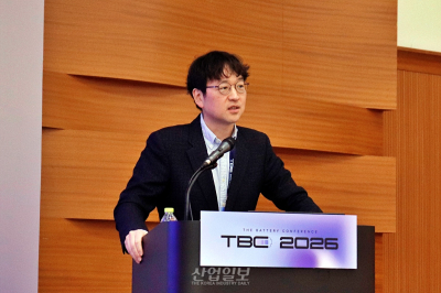 SNE리서치 “K-배터리 점유율 25%대로 하락… ‘캐즘’ 돌파구는 ESS·UAM”