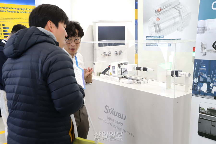 스토브리코리아, 초급속 자동 로봇 충전 솔루션 제시