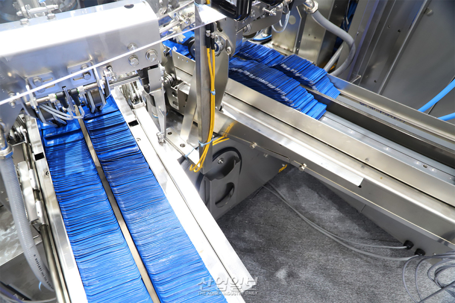 [KOREA PACK & ICPI WEEK 2026] 4열식 로터리 포장기로 분당 180개 고속 패키징