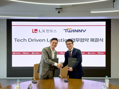 고정 설비에서 이동형 로봇으로… 물류 자동화 패 ...