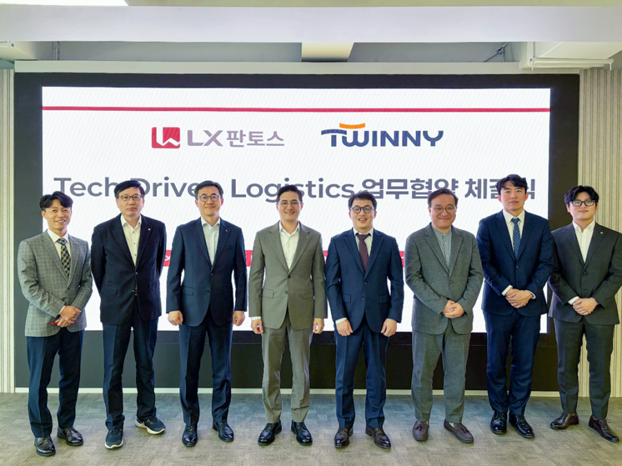 고정 설비에서 이동형 로봇으로… 물류 자동화 패러다임 전환