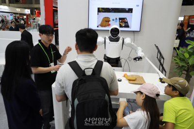 뉴로메카, 산업용 휴머노이드 ‘에이르’로 고정형 공정 자동화