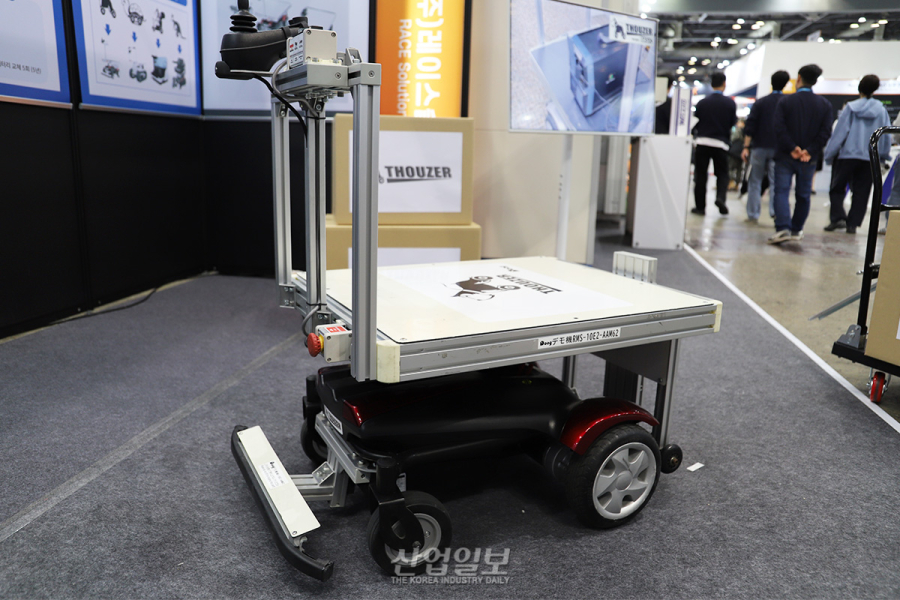 레이스솔루션, 로봇 ‘싸우저’로 물류 자동화 도입 장벽 낮춘다