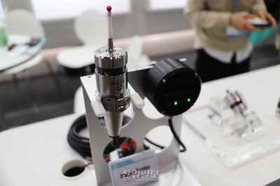 CNC 데이터 자동 입력·오차보정으로 작업 효율↑