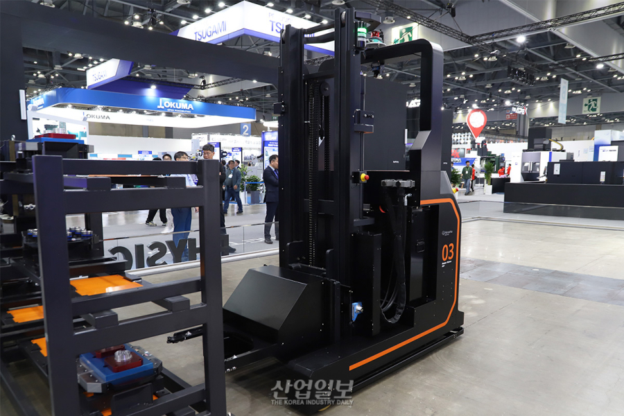 위아공작기계, 심토스서 ‘피지컬 AI’ 자동화 시연