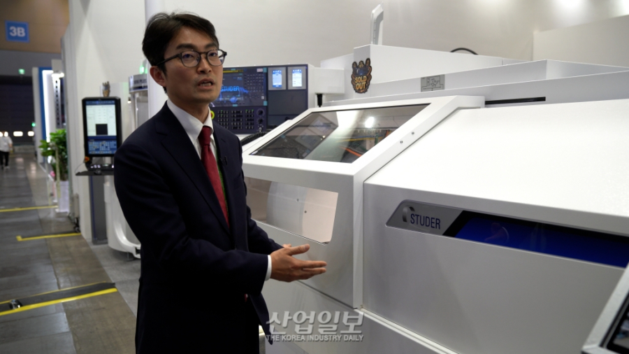 [SIMTOS] United Machining Solutions, 연삭·방전·밀링·자동화 통합 가공 기술 제시