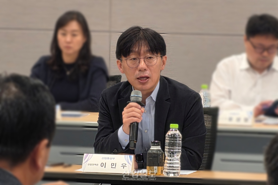 산업부, ‘탄소감축 원팀’ 가동… 대·중소기업, 글로벌 탄소규제 파고 함께 넘는다