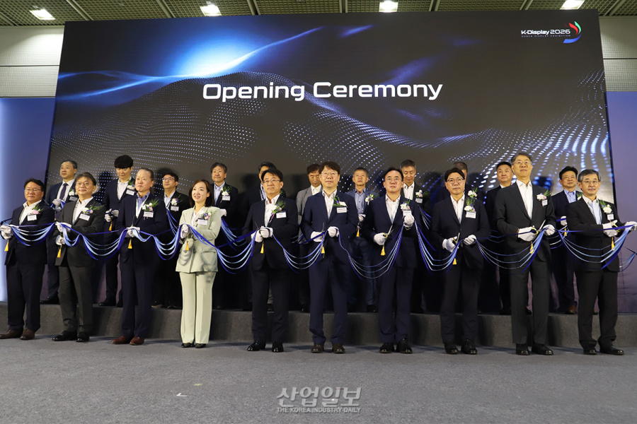 [포토뉴스] ‘K-Display 2026’ 개막…AI 시대 이끌 차세대 디스플레이 기술 한자리에