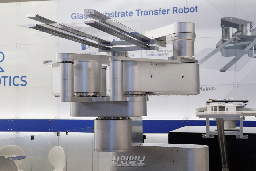 티로보틱스(T-ROBOTICS), 이중 평행링크 로봇암으로 오염차단과 속도 향상 효과 제시