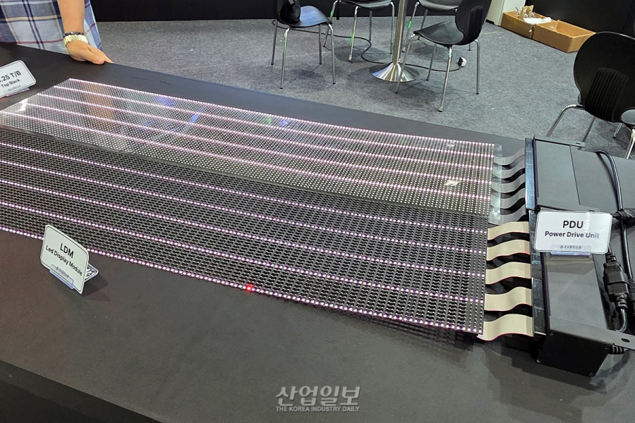 EV첨단소재, 투명 LED ‘액트비전’으로 맞춤형 사이니지 솔루션 확대
